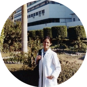 Helen Trebbau ✰ Médico Psiquiatra, Biomédico y Wellness Coach