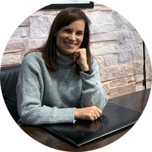 Dra. Helen Trebbau ✰ Médico Psiquiatra, Biomédico y Coach de Talento especialista en conectar con tu GENIALIDAD