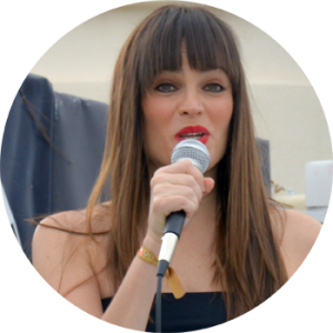 Dra. Helen Trebbau ✰ Médico Psiquiatra, Biomédico y Coach de Talento especialista en conectar con tu GENIALIDAD